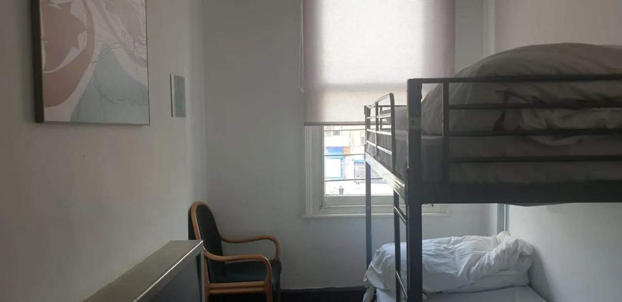 The Old Gunpit Hostel London 0*,  United Kingdom