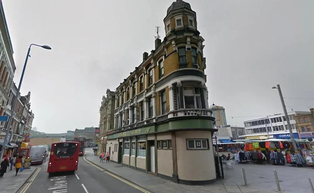 The Old Gunpit Hostel London